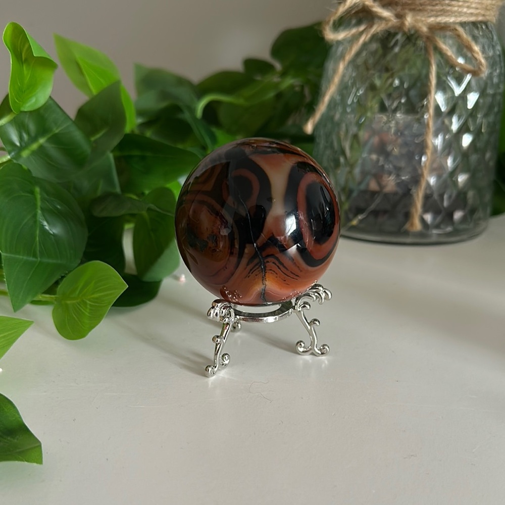 Beautiful Quartzy Silk Agate Sardonyx Sphere
